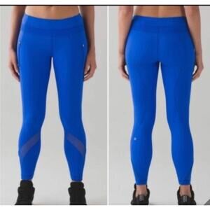 Lululemon Inspire Tight II Cerulean Blue Size 6 Crop‎ 26"